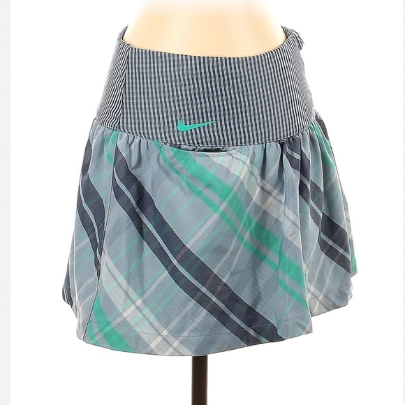 Nike Dresses & Skirts - Nike Golf Sport Dri-Fit Plaid Teal Golf Skirt